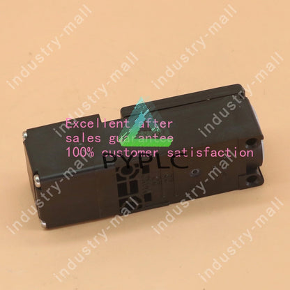 1PCS IDEC HS5B-02B Electromagnetic Safety Switch Fast Delivery