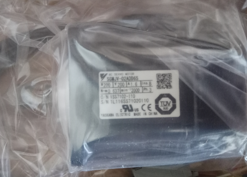 YASKAWA AC SERVO MOTOR SGMJV-02ADD6S