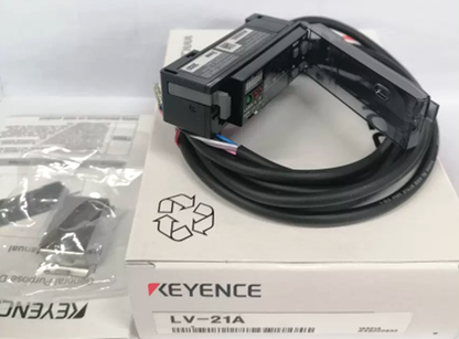 New Keyence LV-21A Retro-Reflective Amplifier, Keyence LV21A Main Unit NPN - KEYENCE