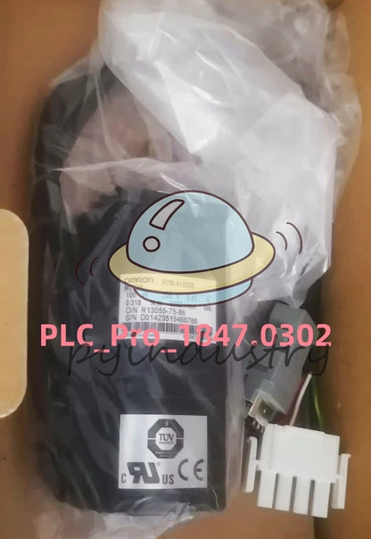 R7M-A10030 1PCS Omron R7M-A10030 Servo Motor