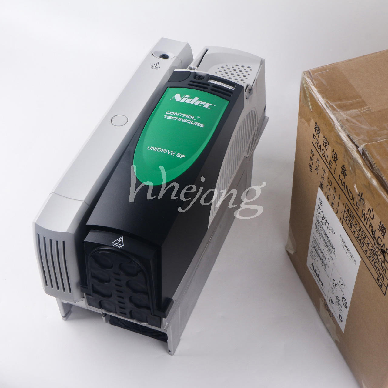 new 1PCS  Nidec CT Control Techniques Unidrive Drives 400V 15KW SP2404 Nidec