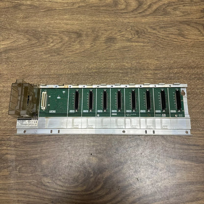 New MITSUBISHI Q68B Extension base unit Power 100% authentic - MITSUBISHI