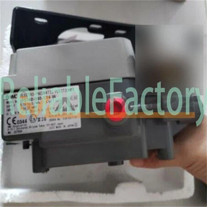 1PCS SMC IP8100-030-X14-W Positioner