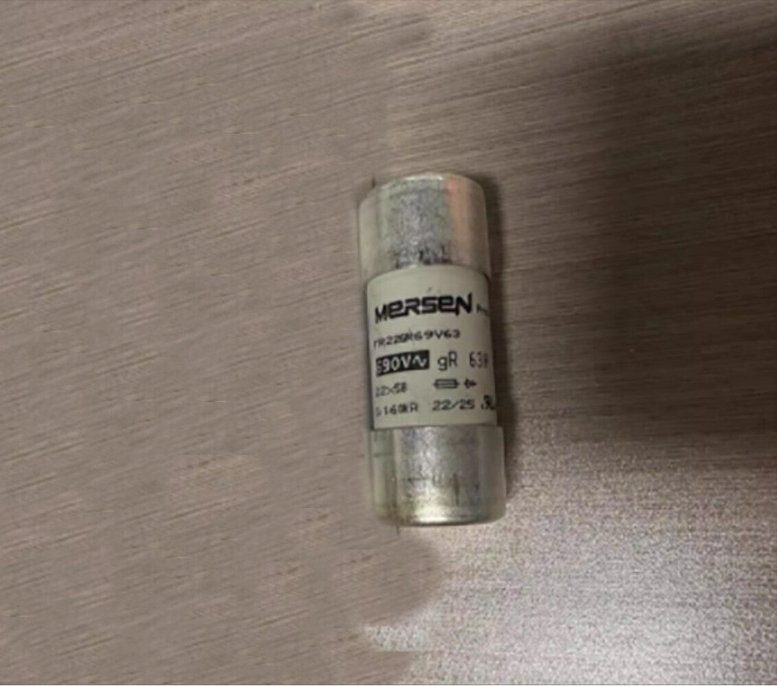 QTY:1 FOR Mersen Ferraz Shawmut FR22GR69V63 63A 690V Fuse