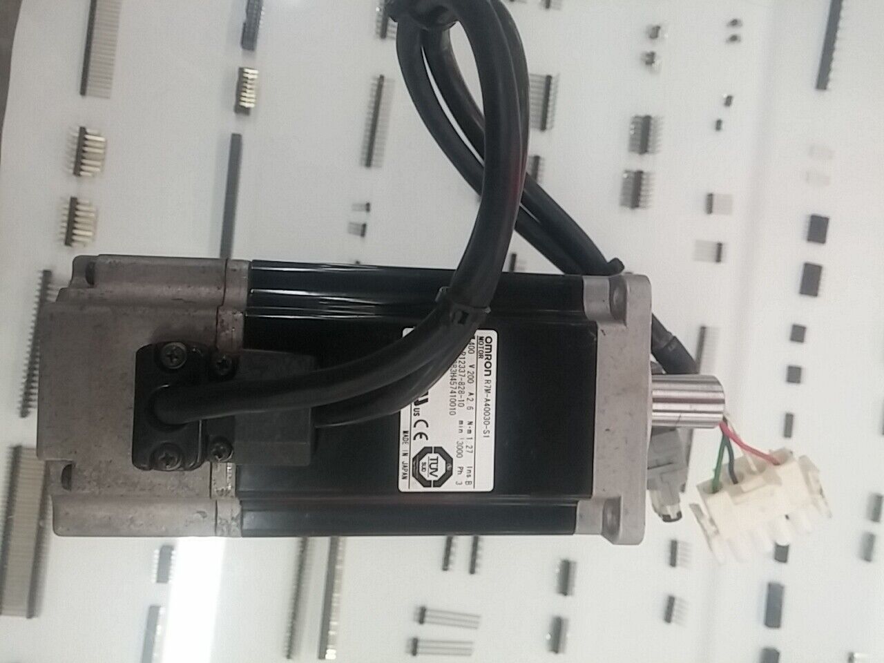 new Omron Ac Servo Motor R7M-A40030-S1 R7MA40030S1 ping - OMRON