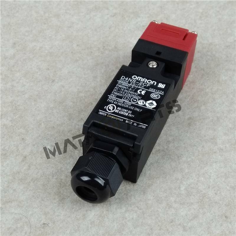 Omron D4NS-2CF Safety Door Switch - OMRON