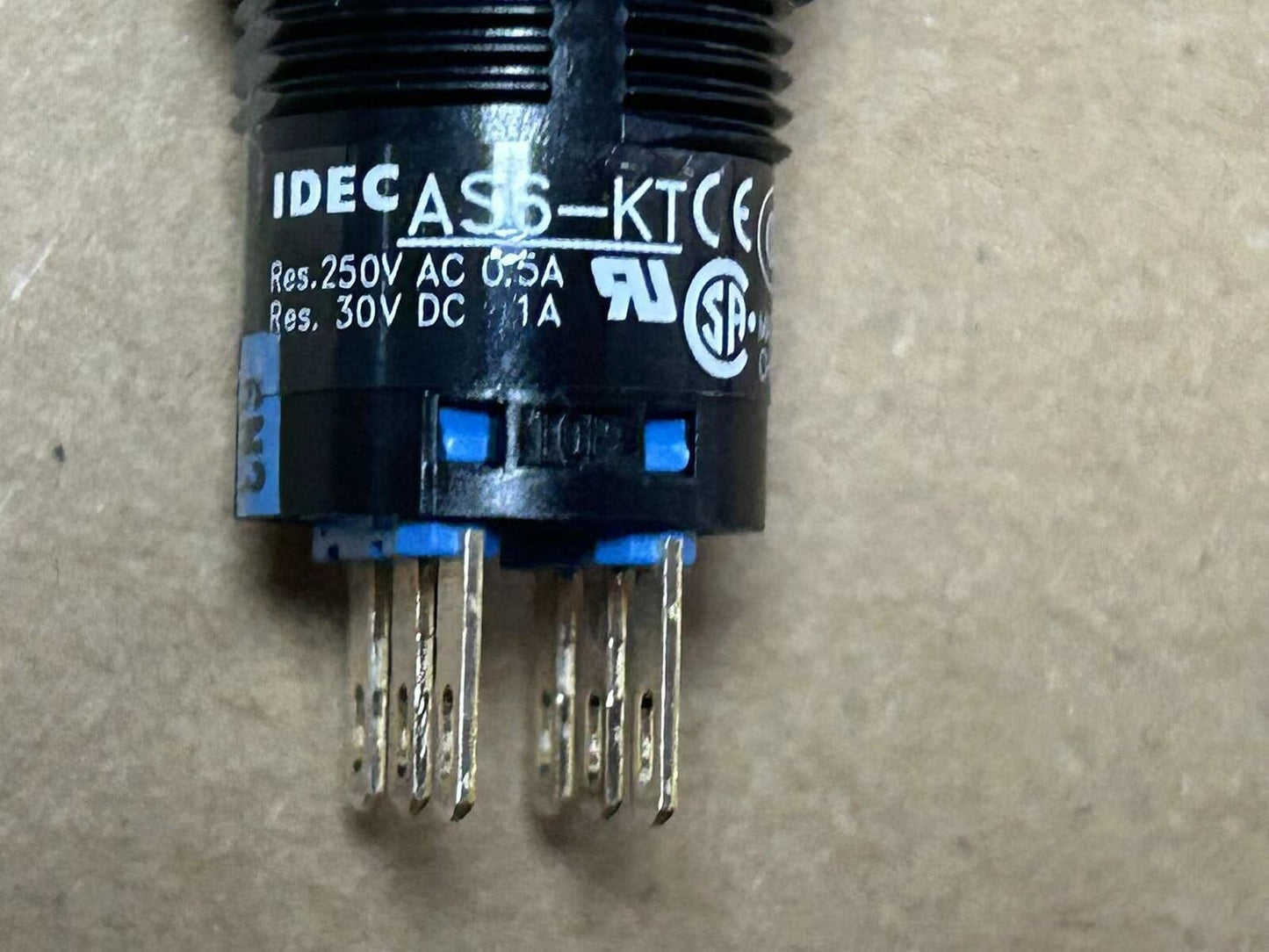 new Yaskawa robot key switch DX100 JZRCR-YPP01-1 teach pendant selector switch - YASKAWA