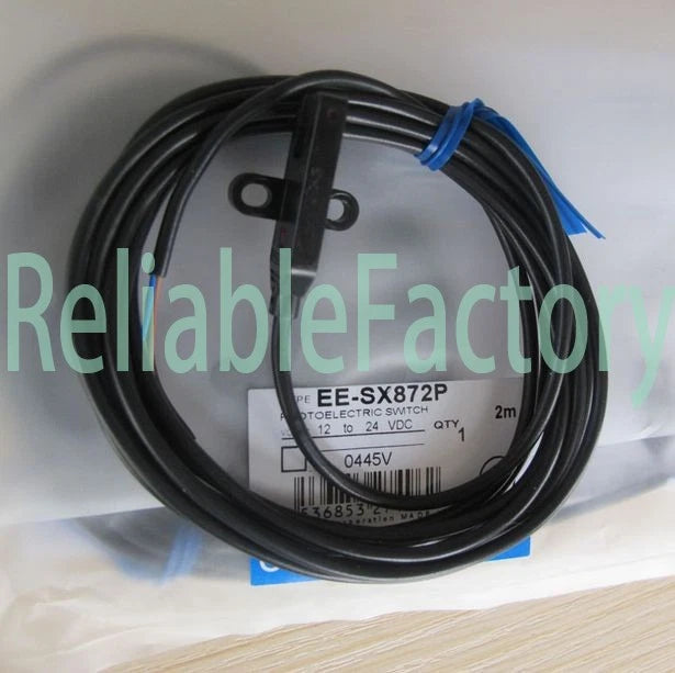 EE-SX872P EE SX872P 12-24VDC Omron Photoelectric Switch free shipping