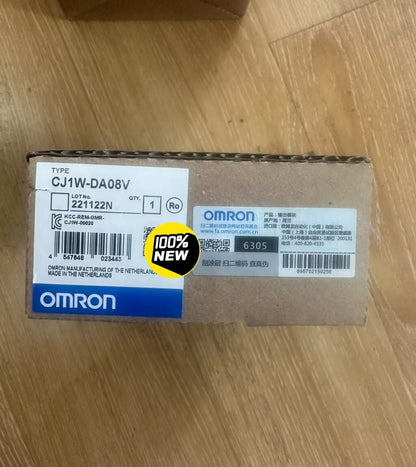 1PCS Omron CJ1W-DA08V CJ1WDA08V PLC Module In Box