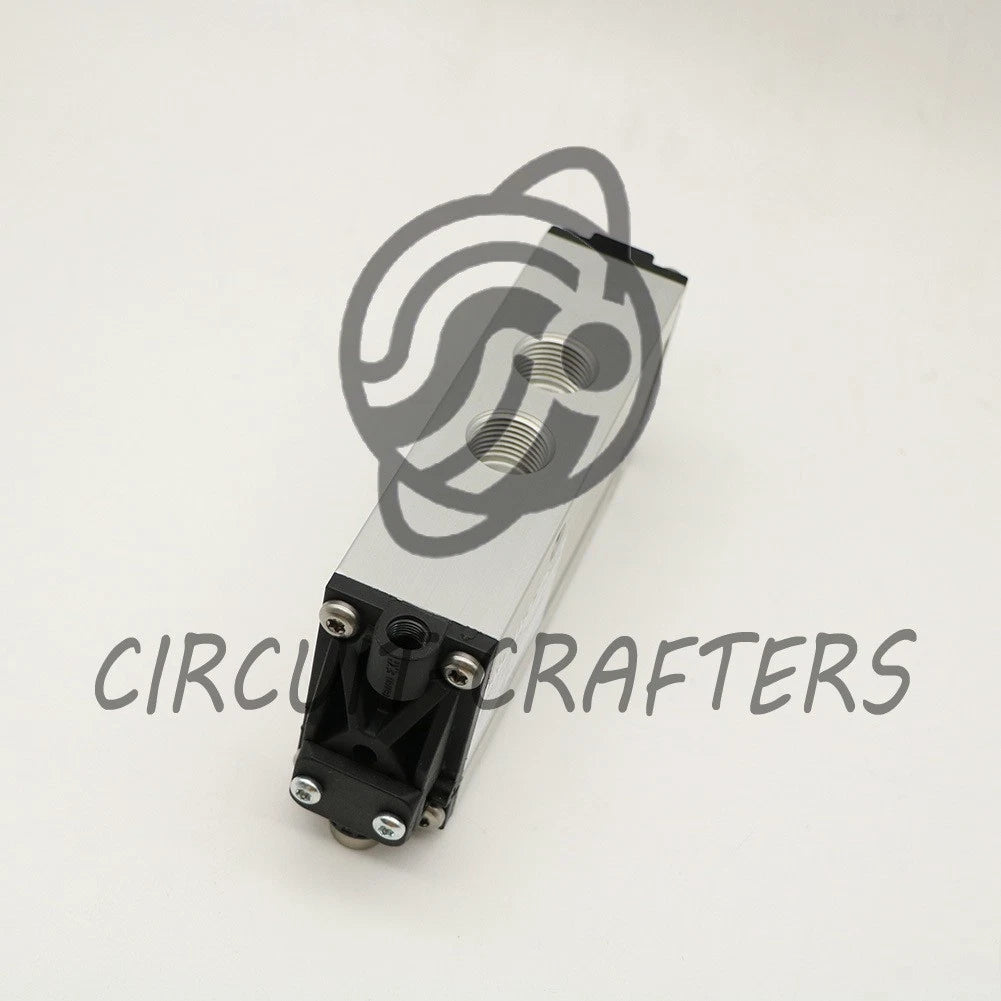 1PC AVENTICS 5711000300 solenoid valve