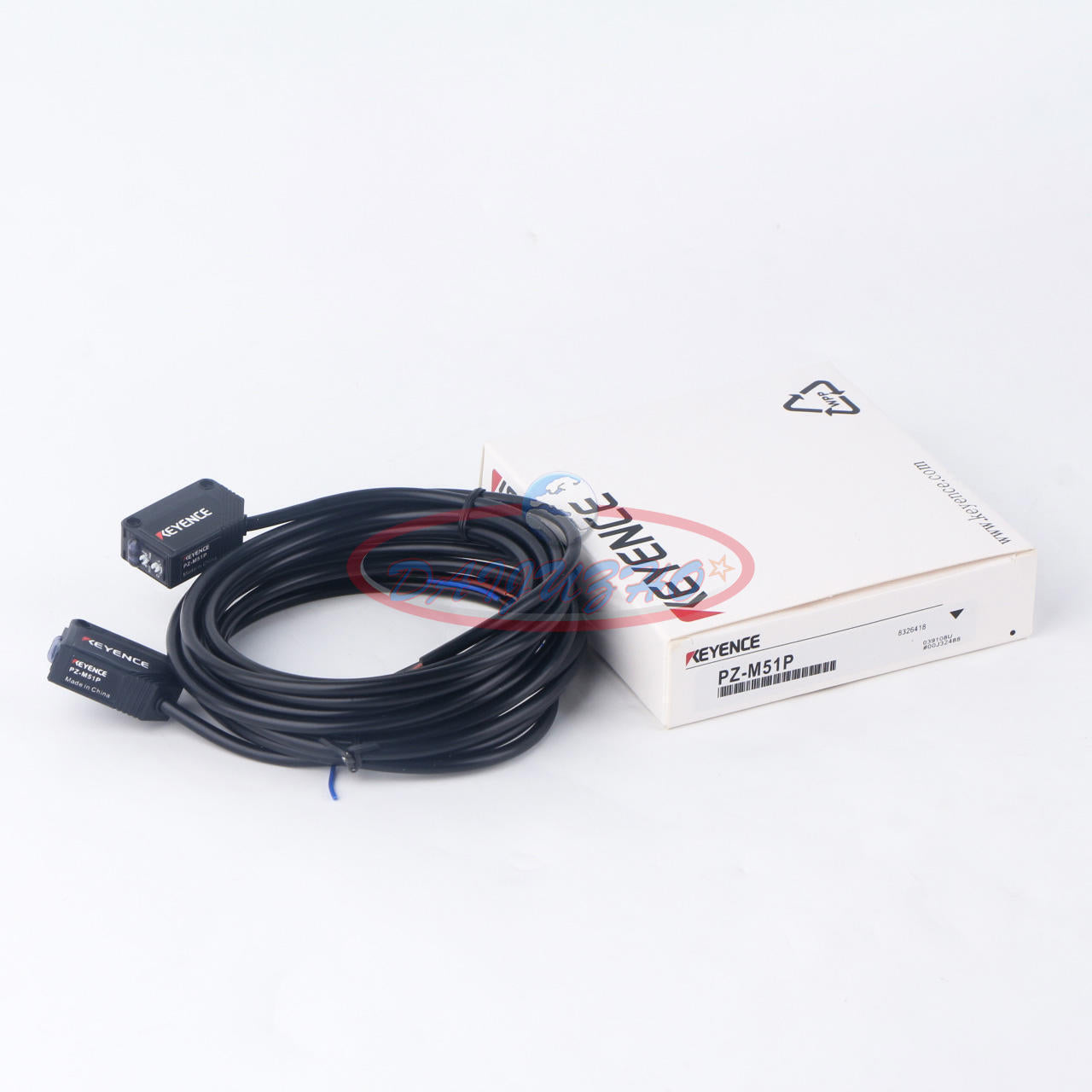 new ONE KEYENCE PZ-M51P Photoelectric Switch - KEYENCE