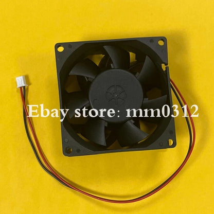 PELKO MOTORS R8038H24BPCB21-7 DC24V 0.65A 80*80*38MM 2-Pin Inverter Cooling Fan