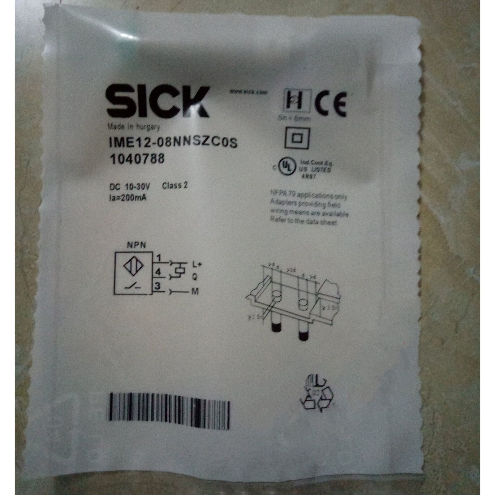 ONE SICK IME12-08NNSZC0S Photoelectric Switch - SICK