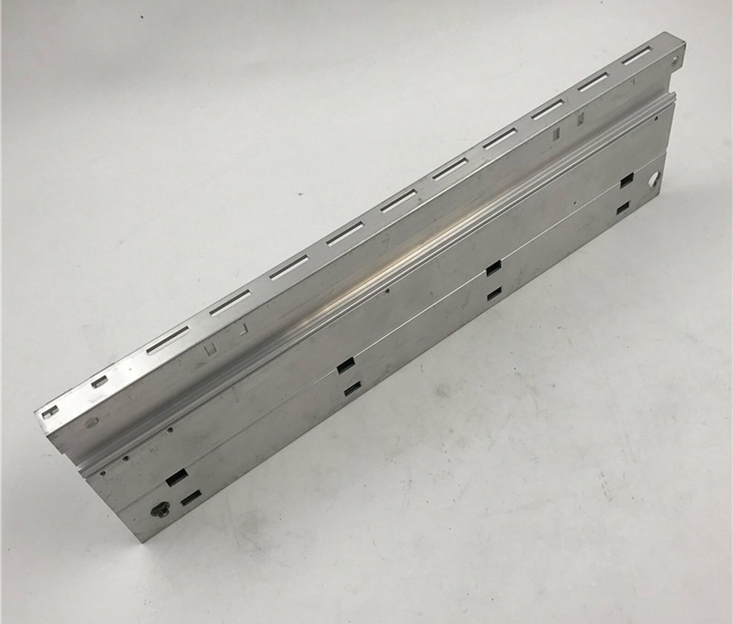 Mitsubishi Melsec-Q Series Slot Base Unit Q68B Tested In Good Condition - MITSUBISHI
