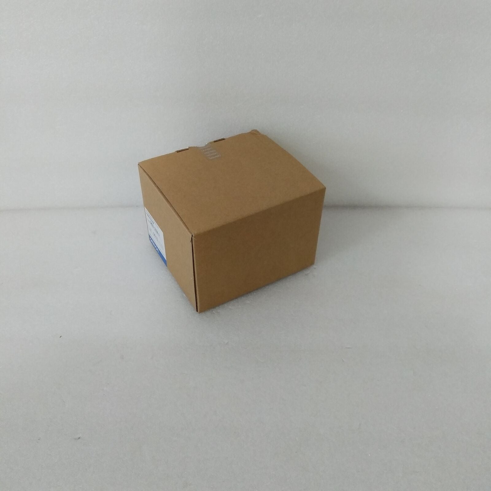 OMRON CPM2A-30CDR-A 24-Hour Sensor - OMRON PLC