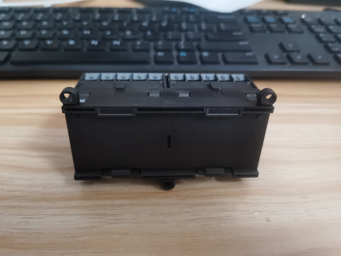 1PC ABB VBC6-30-10 VBC63010 DC Contactor