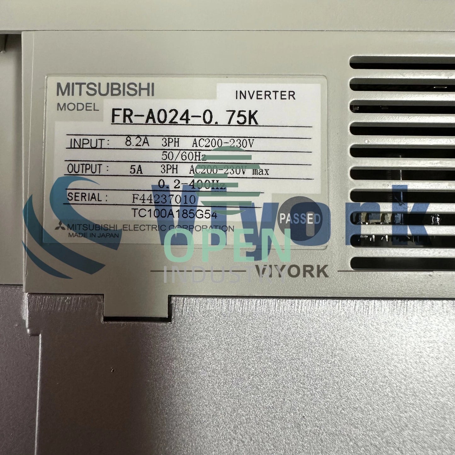 1PCS Mitsubishi FR-A024-0.75K FREQUENCY INVERTER DRIVE 0.75KW