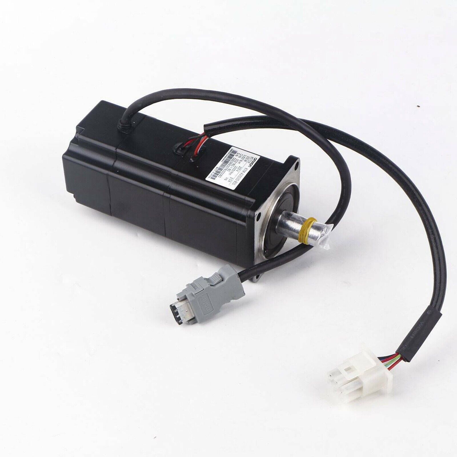 Omron R7M-A20030-BS1 Servo Motor with 24V 50Hz Power Supply - OMRON