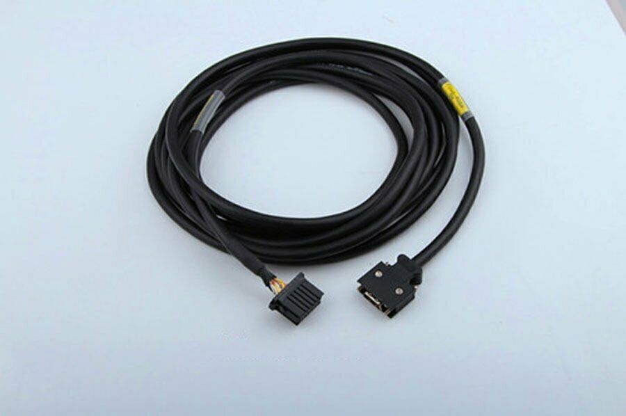 1 Piece Mitsubishi E68/64 PLC Cable FCUA-R059-7M - MITSUBISHI ELECTRIC CORPORATION