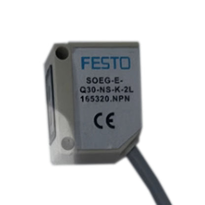 FESTO sensor model SOEG-E-Q30-NS-K-2L 165320 - FESTO