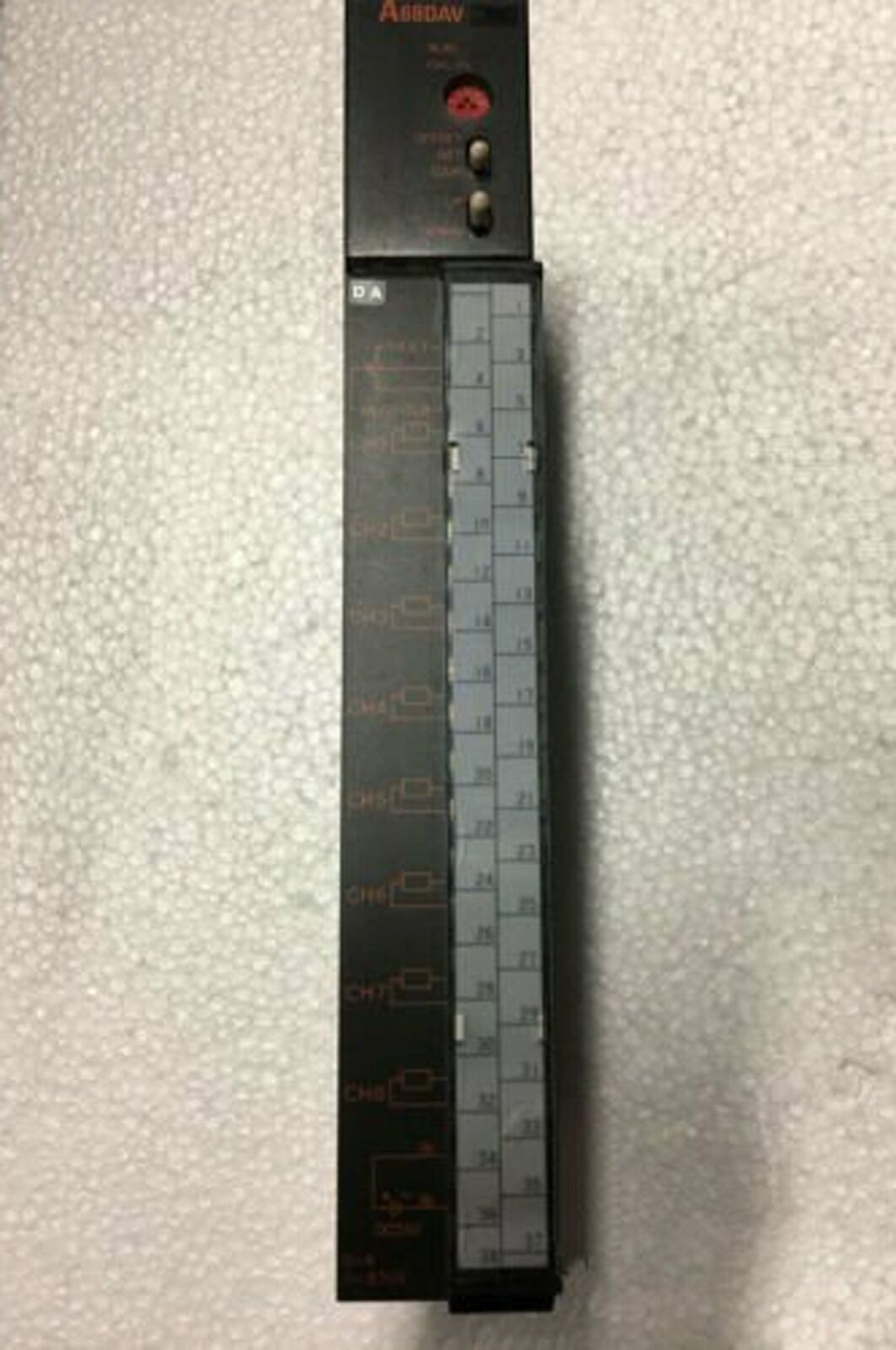 Used Mitsubishi APLC Module A68DAV – Good Condition - MITSUBISHI ELECTRIC CORPORATION
