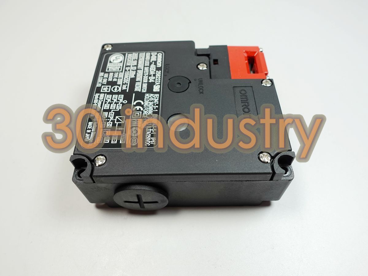 D4NL-4GDA-B4 Safety Door Switch - 1PCS New - DELTA