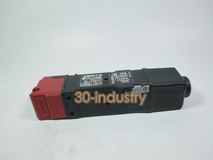 OMRON D4SL-N3NDA-D Safety Door Switch - 1PC - OMRON