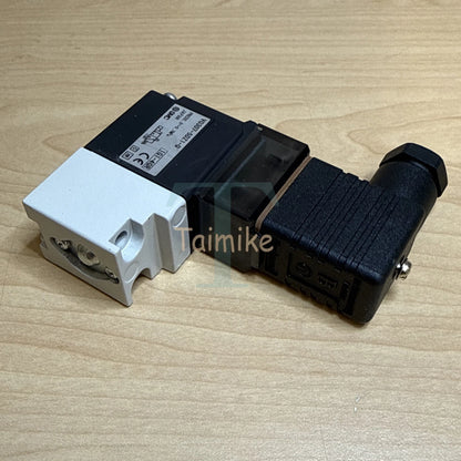! SMC VO307-5DZ1-Q 3-Port Solenoid Valve