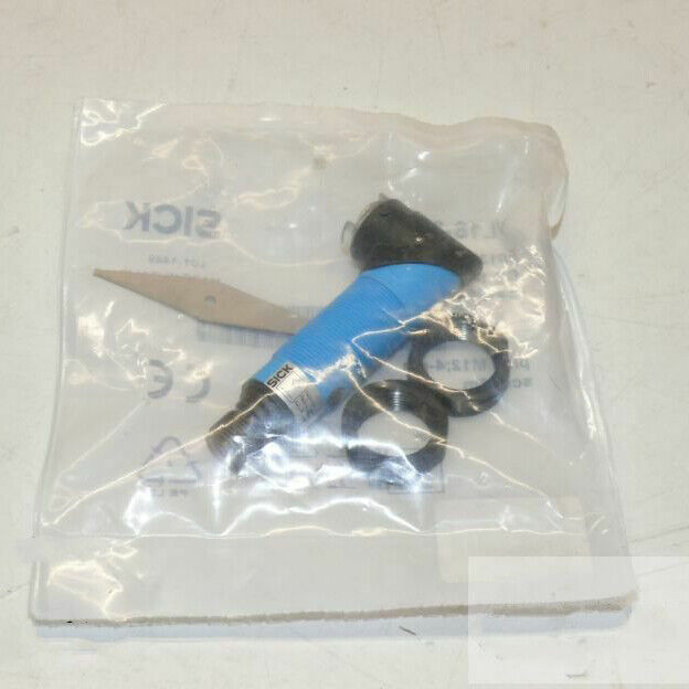 1-Piece SICK Photoelectric Switch VL18-3P3940 Fast - SICK