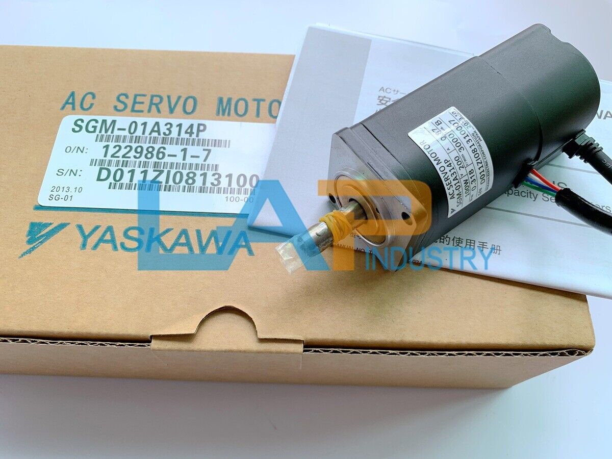 new  In Box For YASKAWA SERVO MOTOR SGM-01A314P