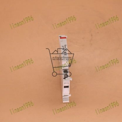 1piece ABB HK-11 circuit breaker Auxiliary Contact Free shipping