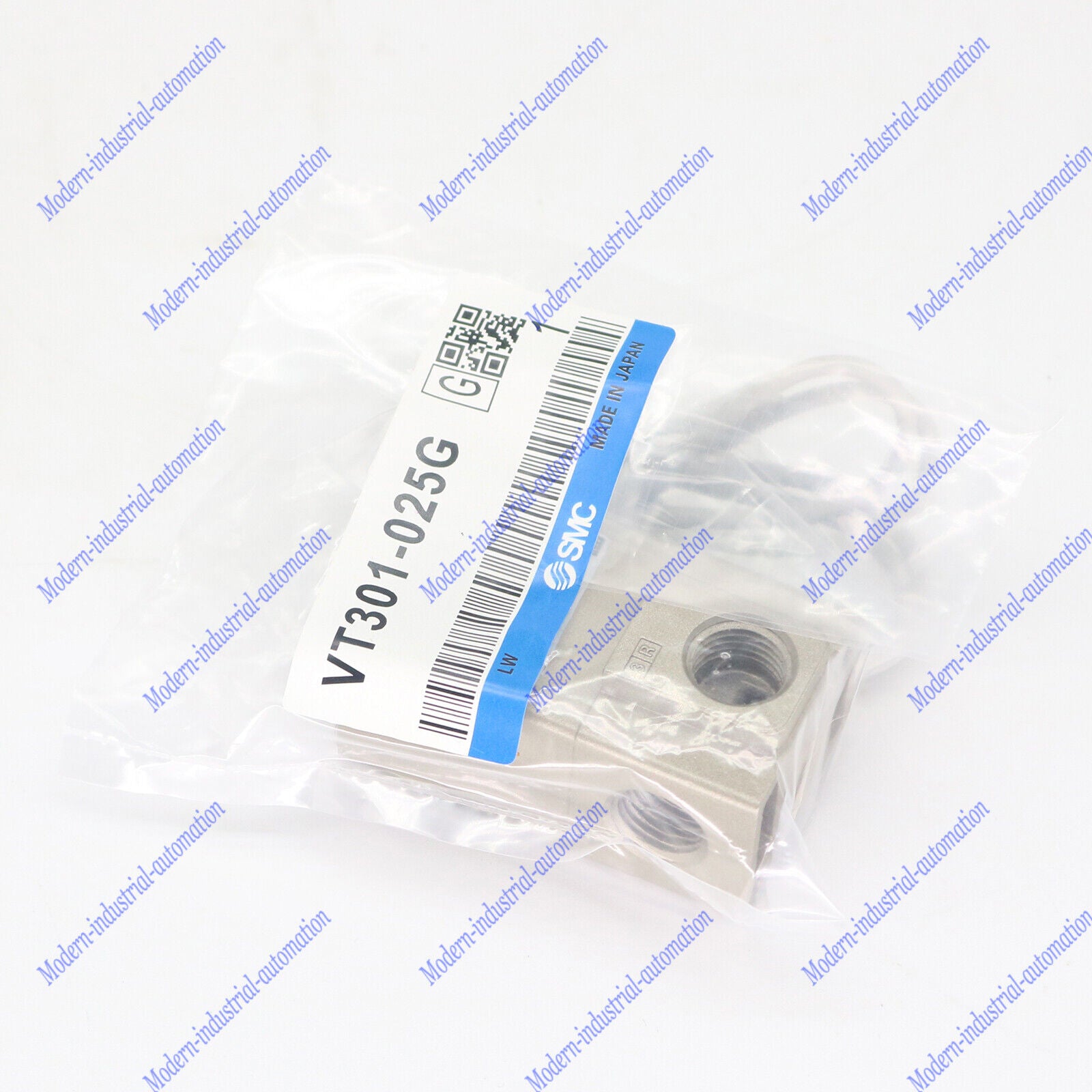 1PCS SMC VT301-025G Solenoid Valve - SMC