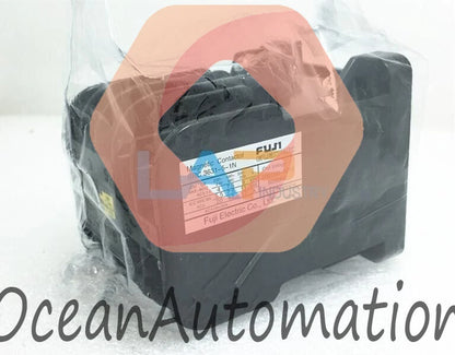 1PCS For Fuji Contactor SRC3631-5-1N 220VAC