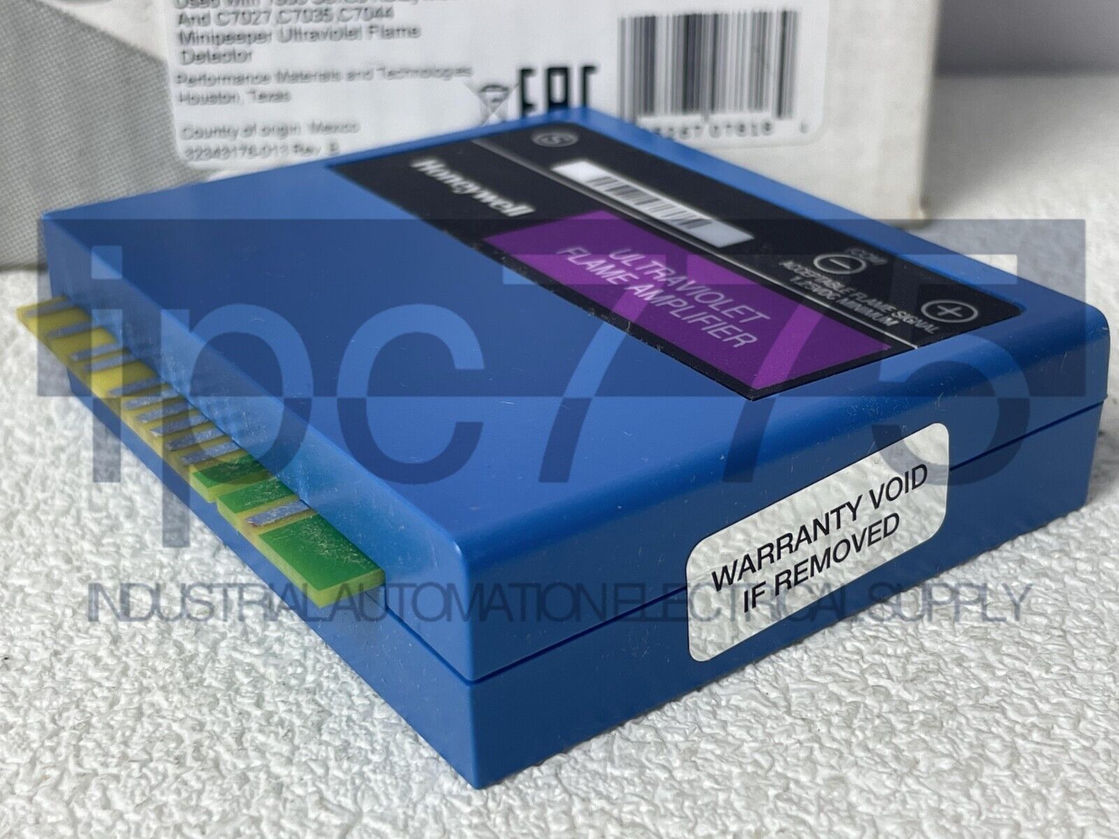 new   Honeywell R7849 A 1023 Ultraviolet Flame Amplifier R7849A1023