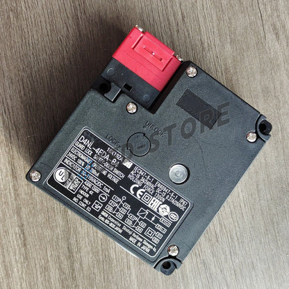 1PCS OMRON D4NL-4EDA-B4 electromagnetic lock safety door switch