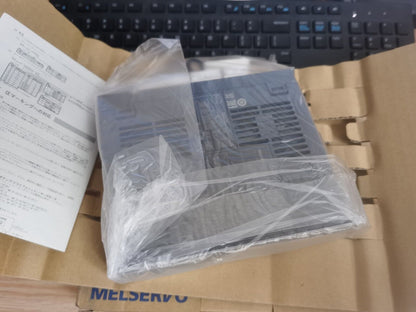 new 1PCS MITSUBISHI AC SERVO DRIVE MR-J3-10B MRJ310B IN BOX - MITSUBISHI