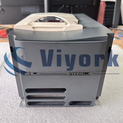 new Schneider ATV71HU75N4Z VARIABLE SPEED DRIVE ALTIVAR 71 480VAC 7.5KW 10HP - SCHNEIDER