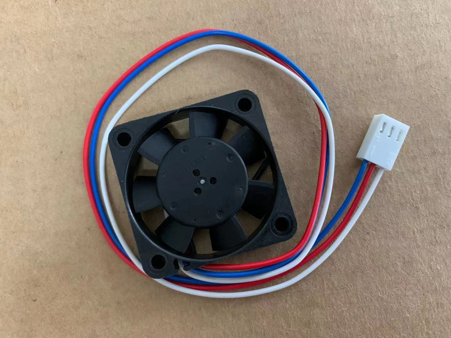 used 412 H 130mA 12V 4cm 1.6W cooling fan