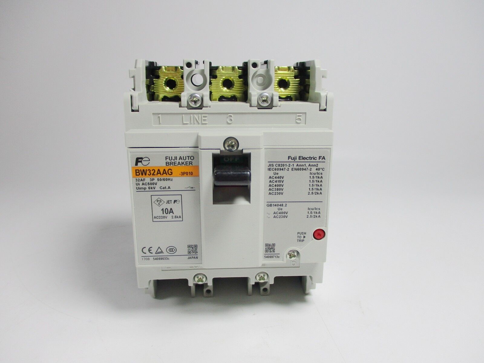 new 1PCS  For Fuji BW32AAG 3P 10A  air switch circuit breaker