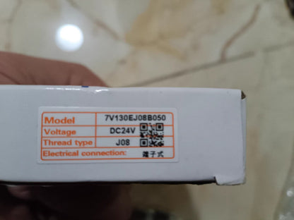 1PC  AirTAC 7V130EJ08B050 7V130E-J08 Solenoid Valve 24VDC  Free Ship