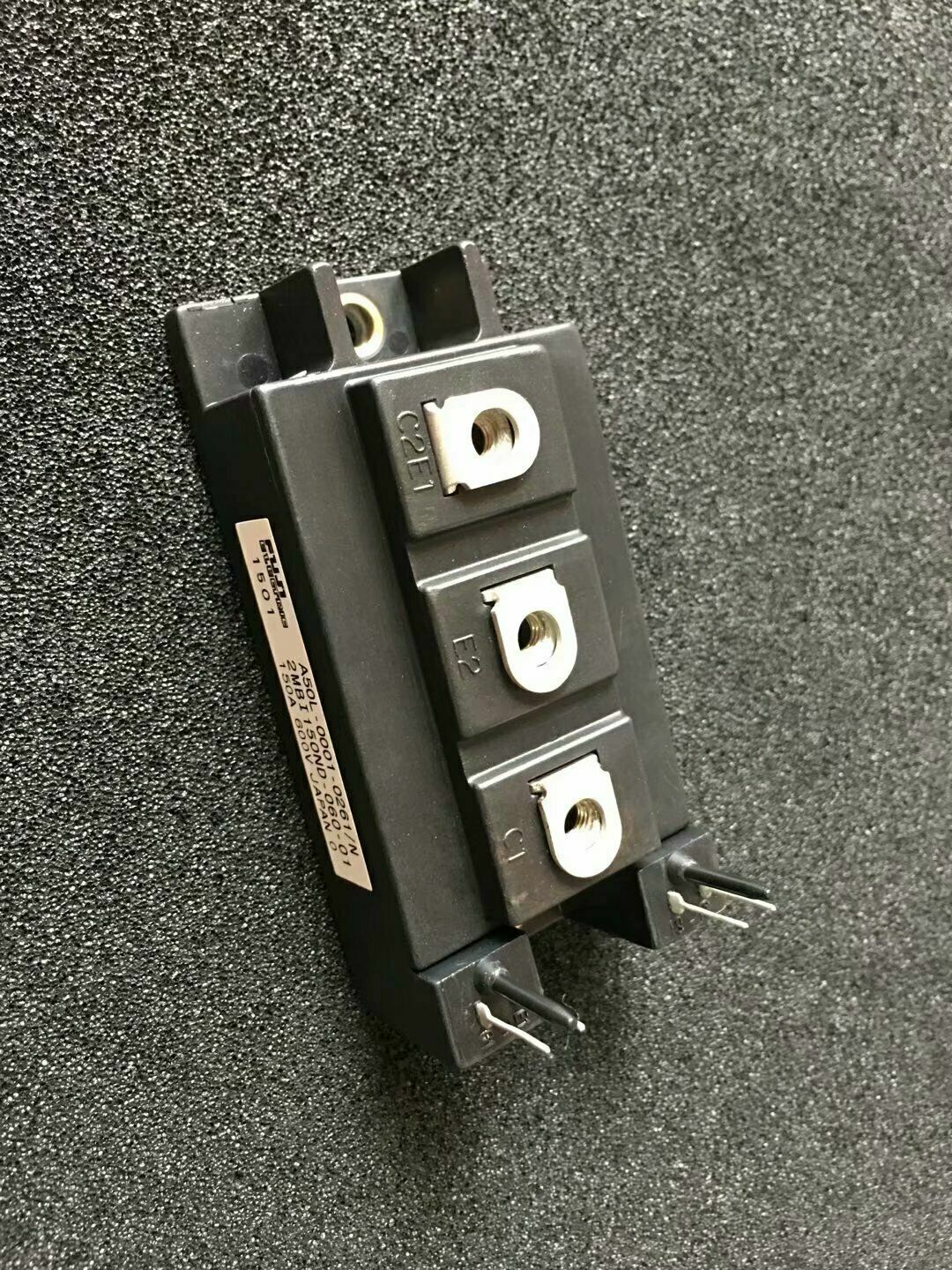 New One Fuji 2MBI150ND-060-01 A50L-0001-0261/N Power Module - ONE FUJI