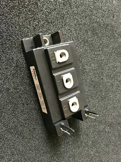 New One Fuji 2MBI150ND-060-01 A50L-0001-0261/N Power Module - ONE FUJI