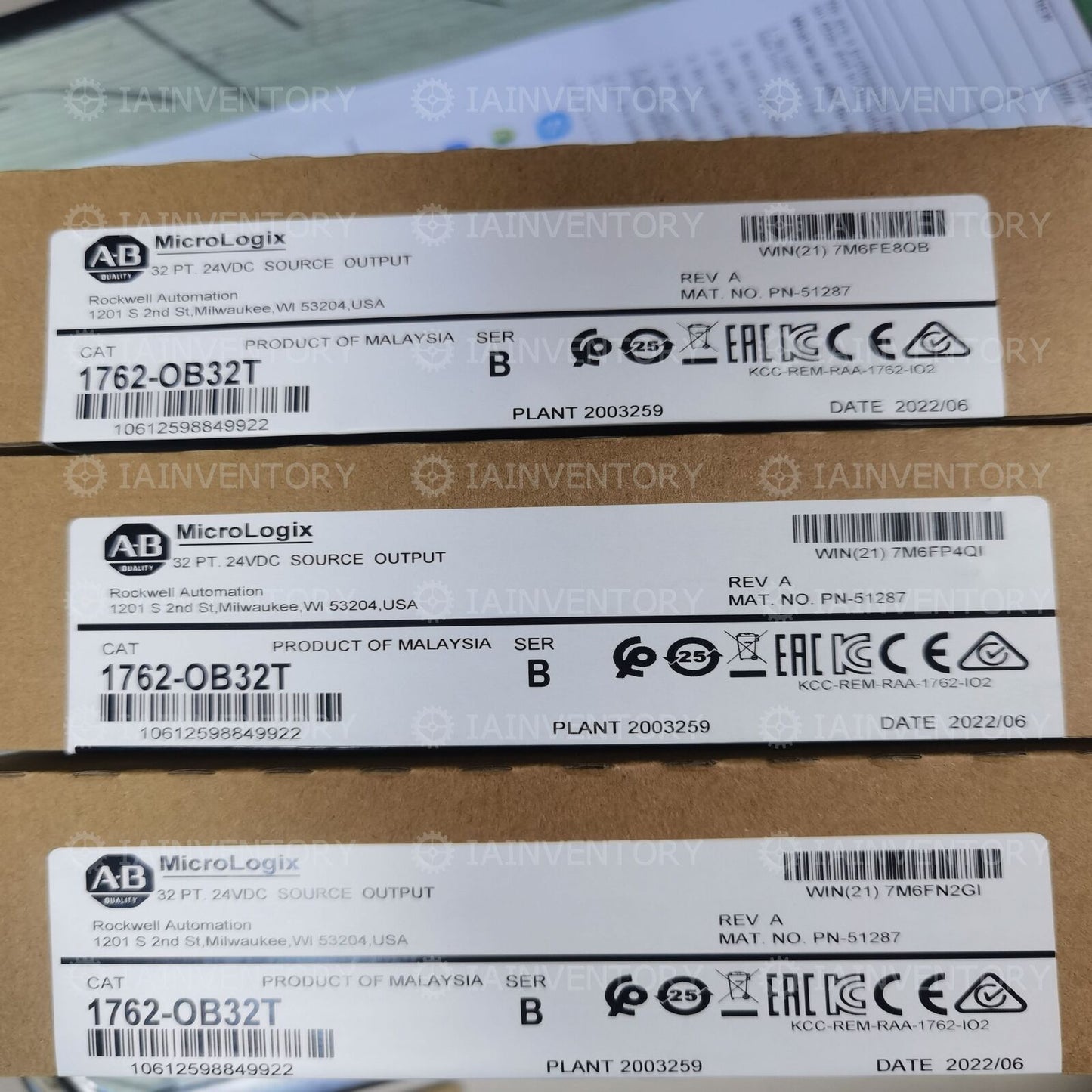 New Factory Sealed AB 1762-OB32T Module 32 Point SHIP - XYZ TECH
