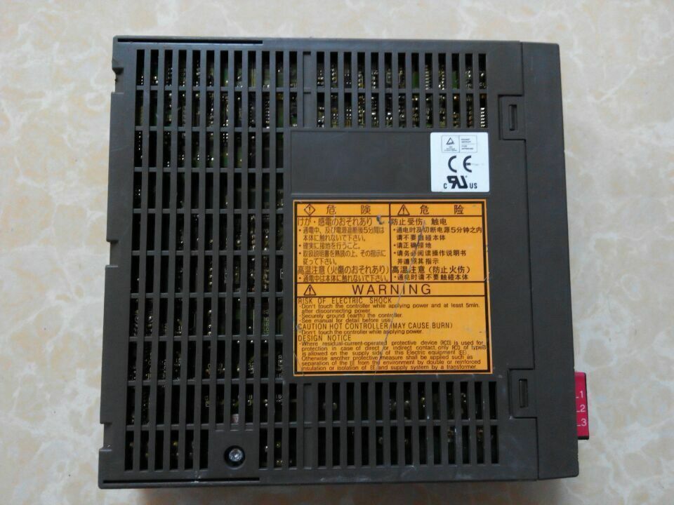 Used FUJI Servo Driver RYC401D3-VVT2 – Tested and in Good Condition - FUJI
