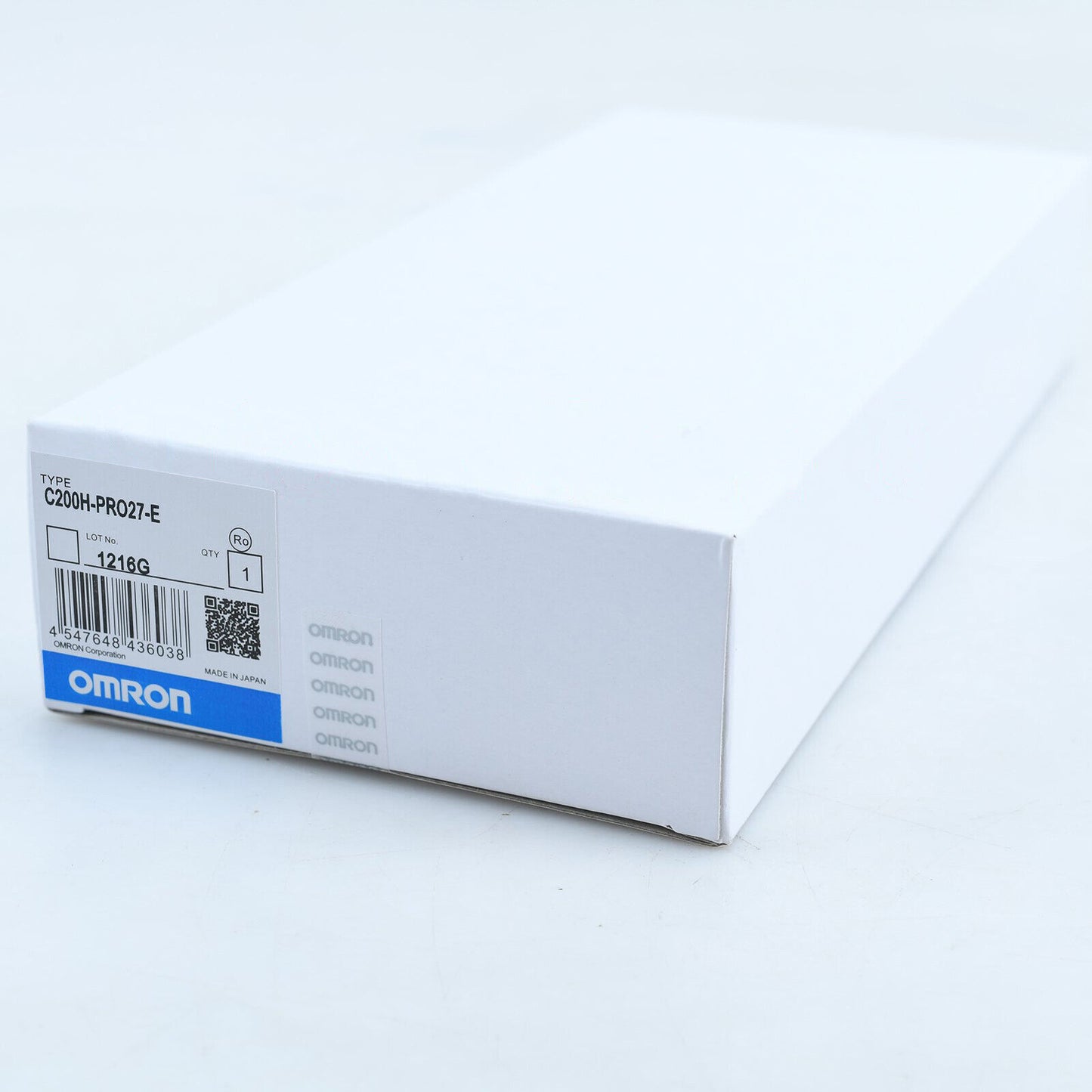 Omron C200HPRO27E module for industrial automation and PLC programming - OMRON
