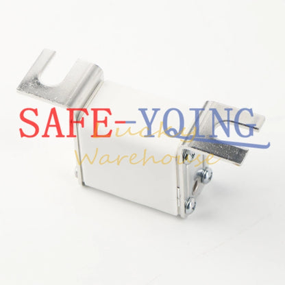 one CHNT RS711B (NGT00) 160A 800V Fast Fuse