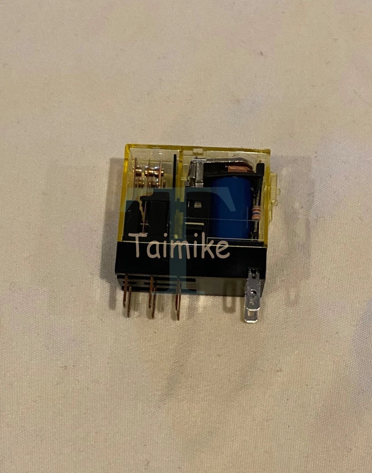 10PCS/BOX IDEC RJ2S-CL-A120 / RJ2SCLA120 Old Stock