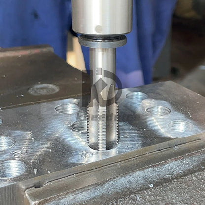1"-18 UNS Thread Tap Left Hand, HSS 1" x 18 UNS Straight Fluted Machine Tap