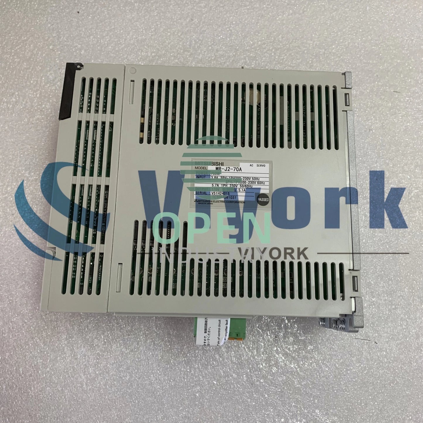 1PCS Mitsubishi MR-J2-70A SERVO DRIVE AC 200V 50/60HZ SERVO AMPLIFIER