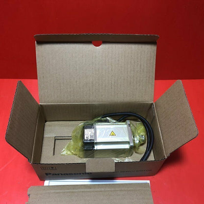 New Panasonic MSMD042P1U servo motor in box - PANASONIC